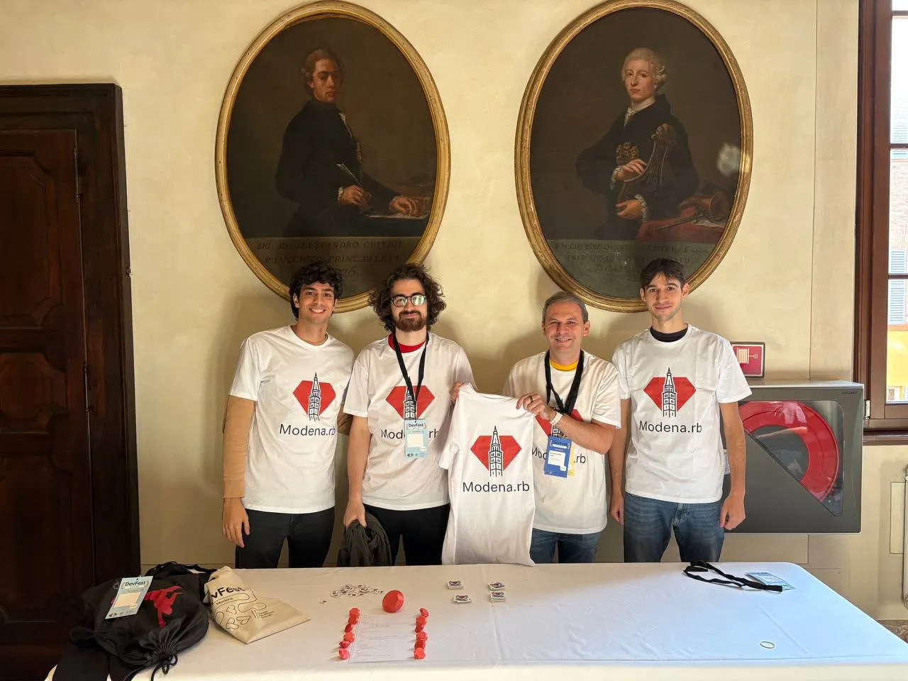 Lo stand di Modena.rb al DevFest 2025